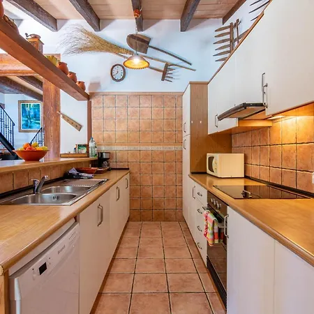 Villa Casa Con Piscina A 1 Km Del Mar Y Del Pueblo *